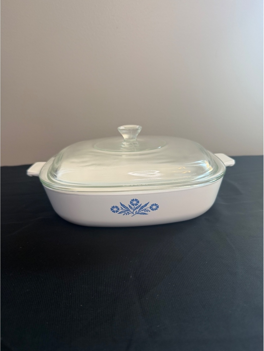 Corning Ware Blue Cornflower 9 inch vintage casserole dish P-9-B & lid (P-9-C-1)